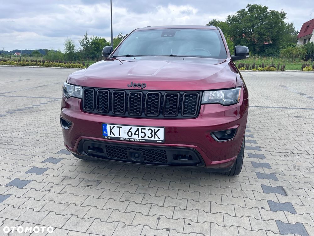 Jeep Grand Cherokee - 20