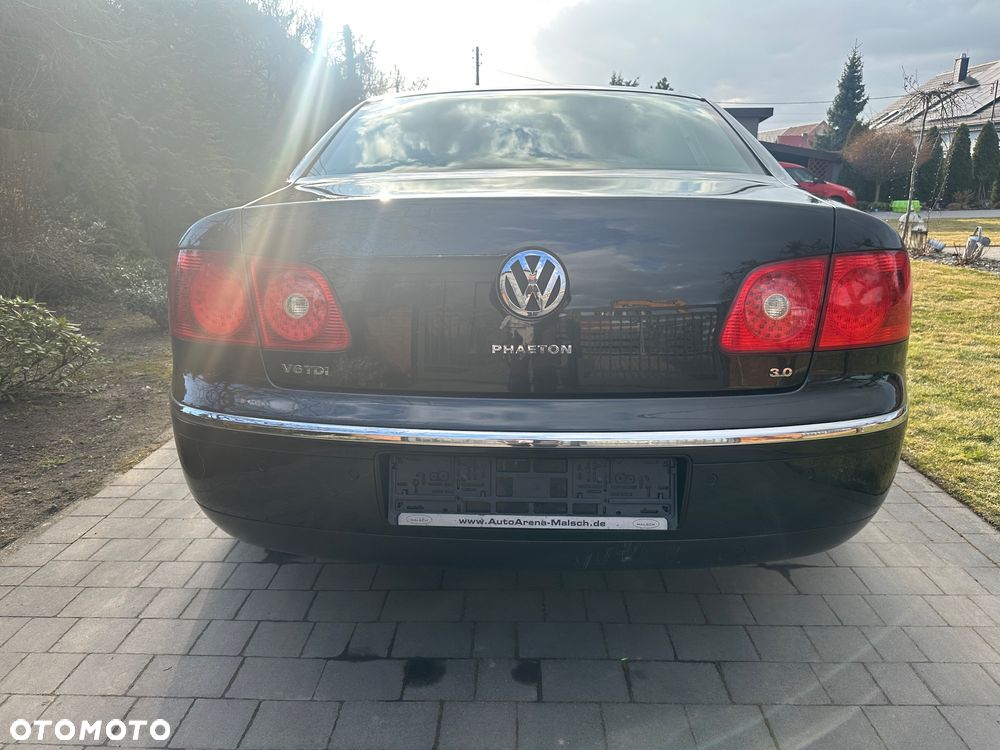 Volkswagen Phaeton - 26