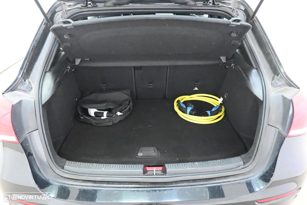 Mercedes-Benz A 250 e 8G-DCT Advanced Progressive - 8