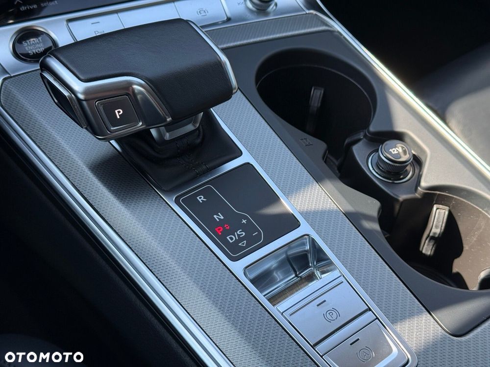 Audi A6 Avant - 20