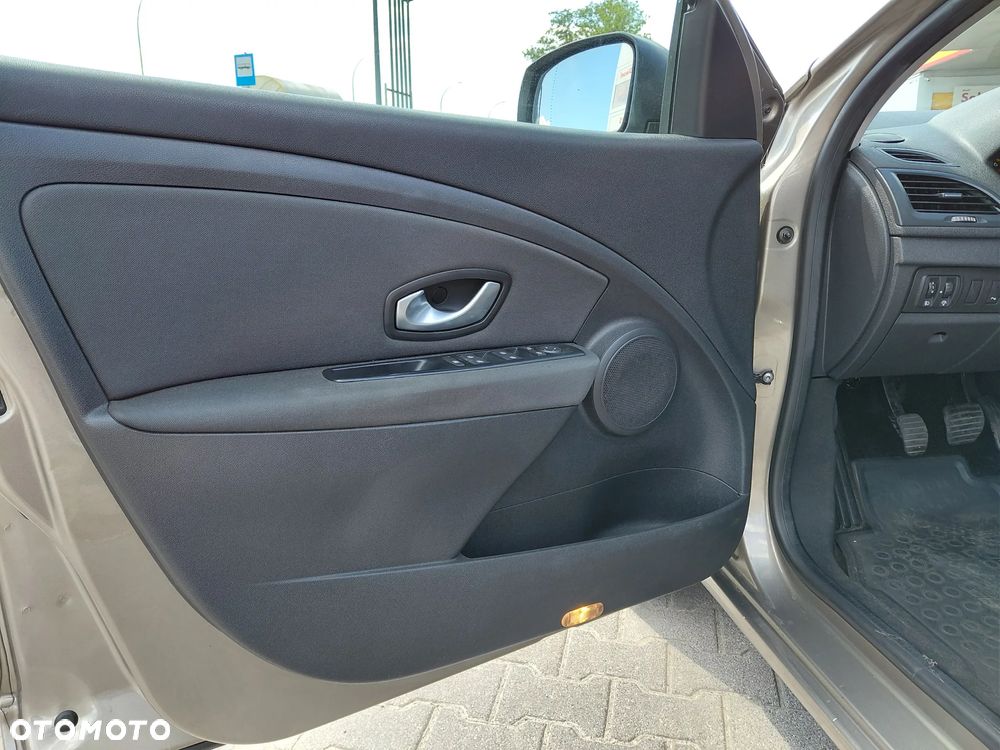 Renault Megane - 10