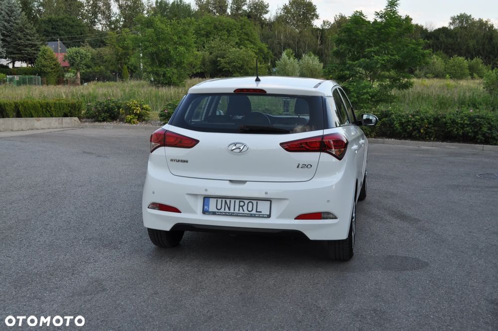 Hyundai i20 ver-1-2-style - 6