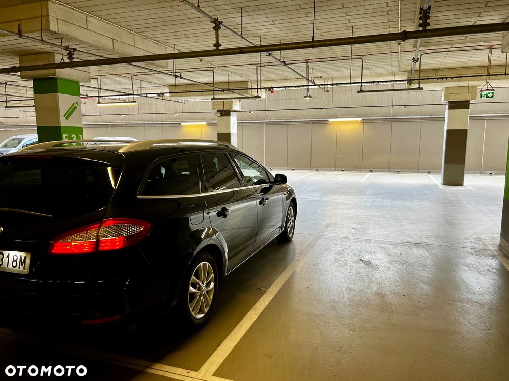 Ford Mondeo 2.3 Titanium - 13