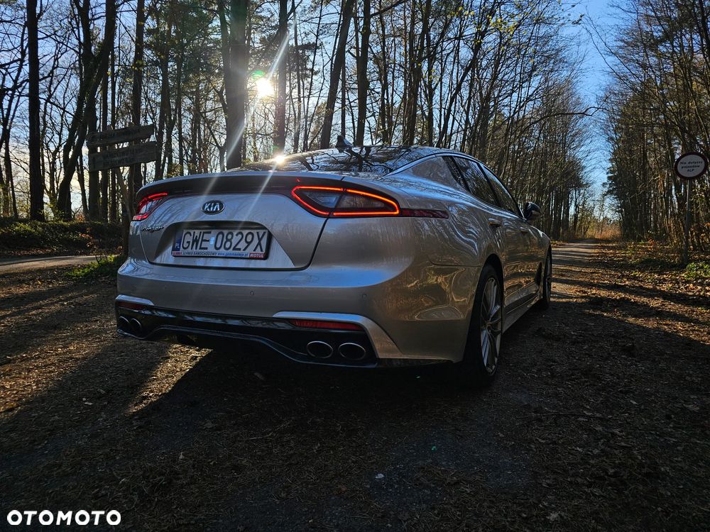 Kia Stinger 2.0 T-GDI XL - 36