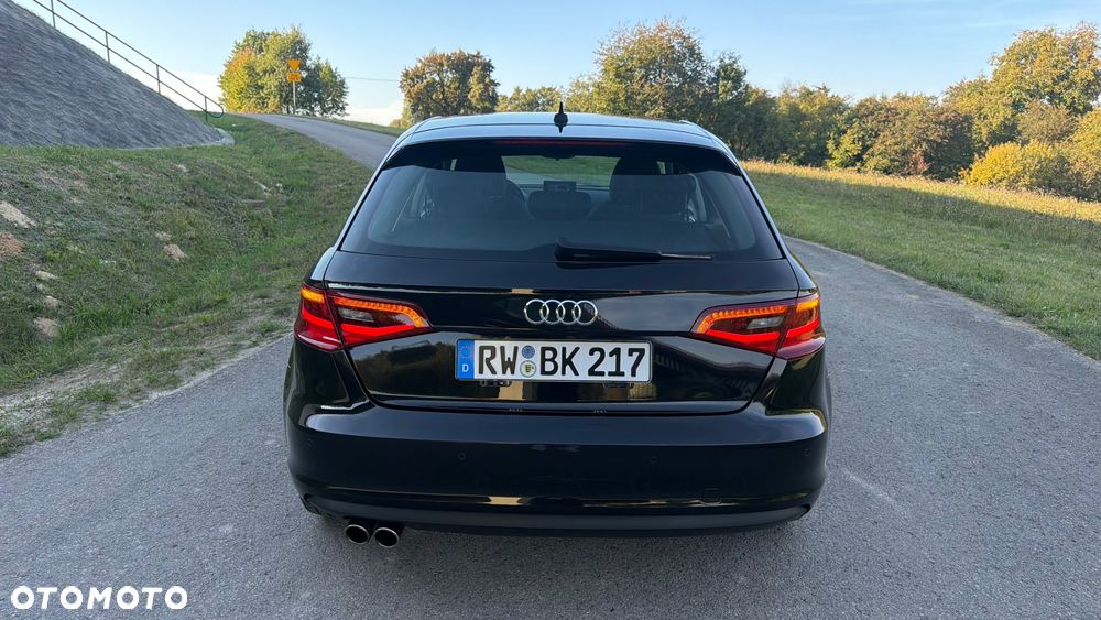 Audi A3 Sportback - 11