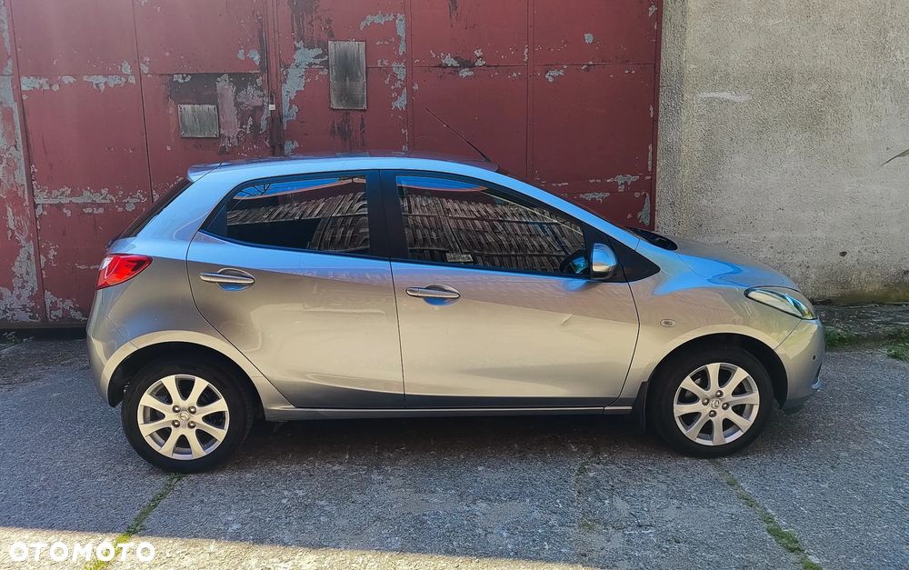 Mazda 2 1.3 Exclusive - 6