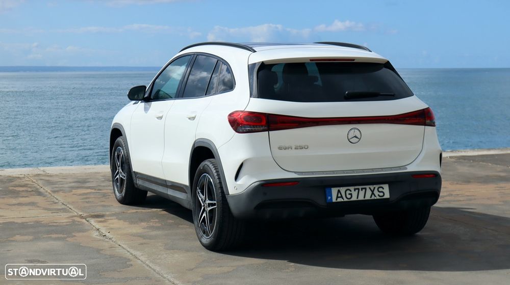 Mercedes-Benz EQA 250 AMG Line - 17