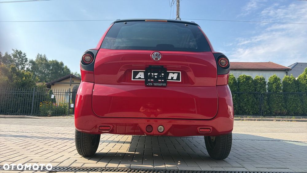 Aixam Crossover - 16