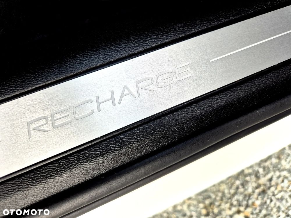 Volvo XC 60 T8 AWD Recharge Plus Dark - 29