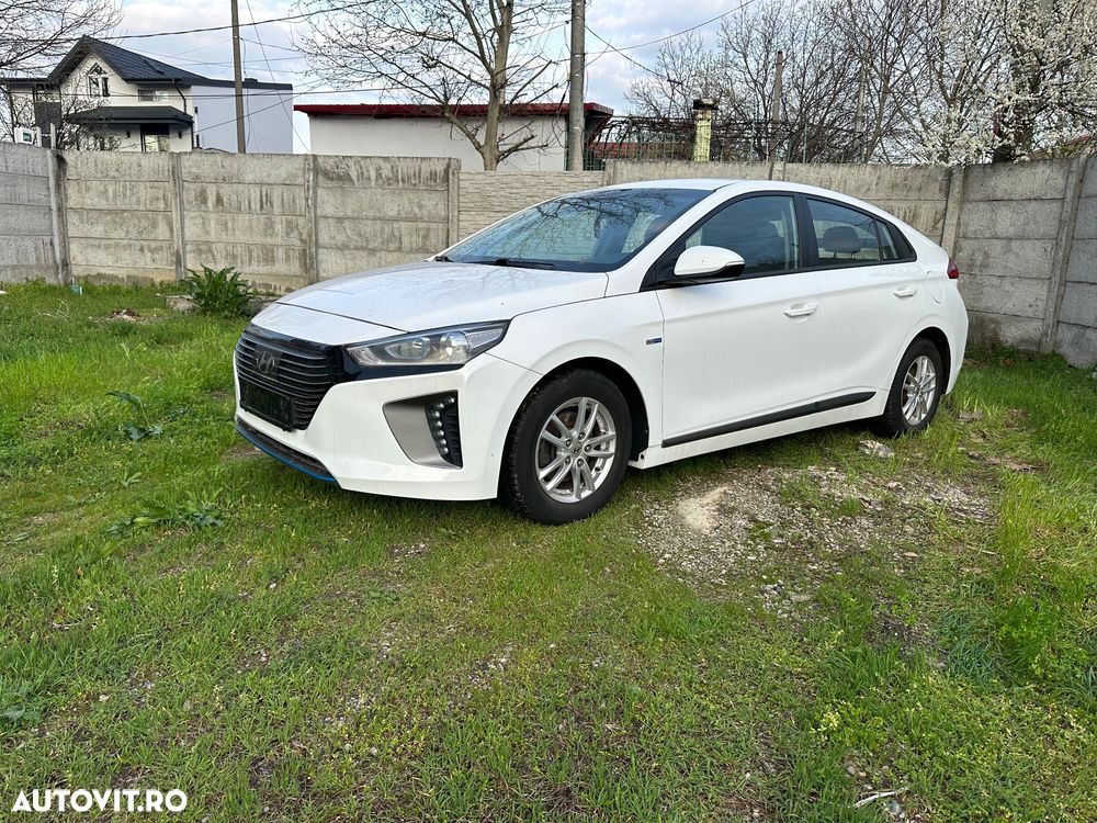 Hyundai IONIQ - 2