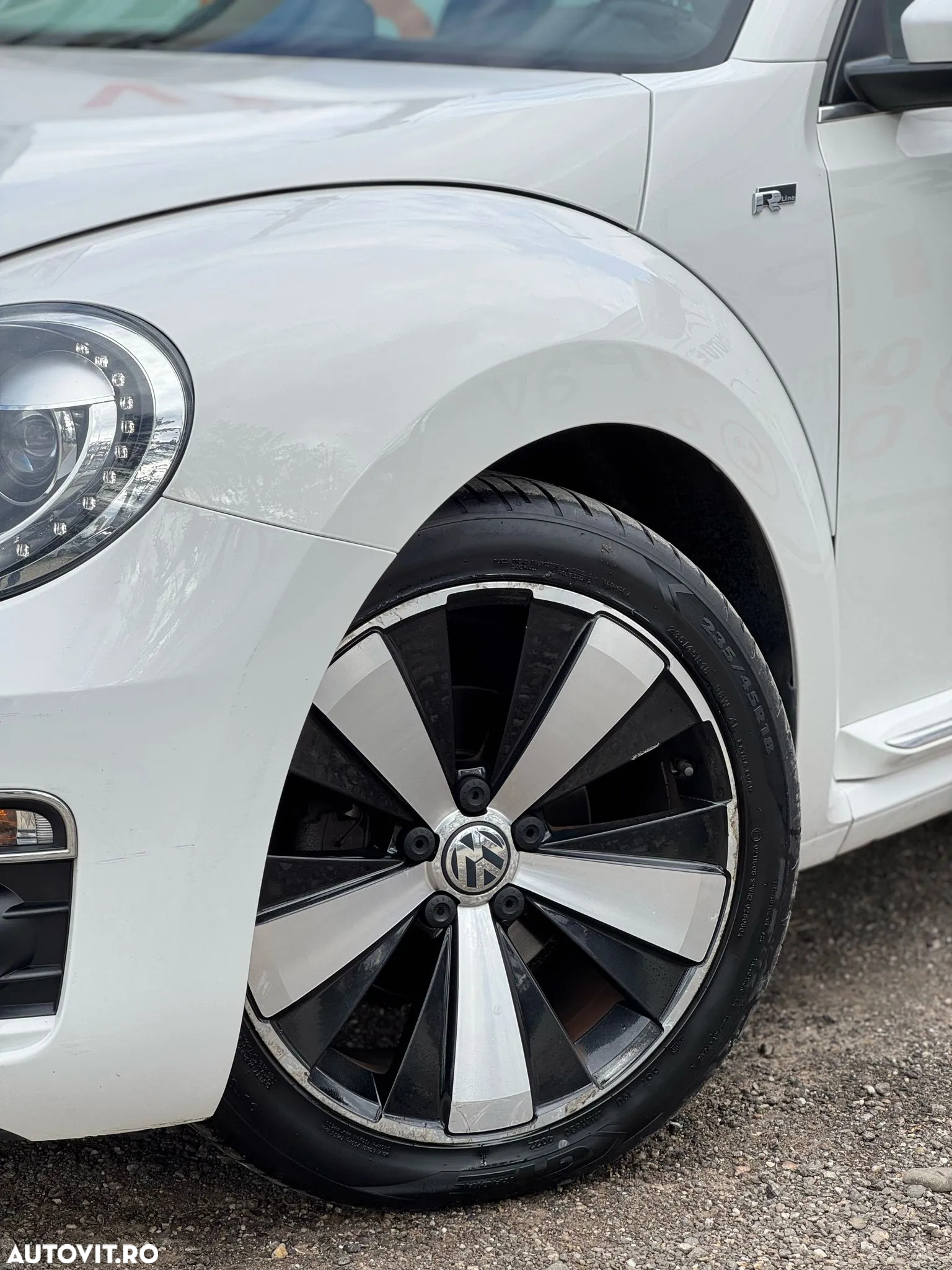 Volkswagen Beetle The 2.0 TDI DSG DPF - 24
