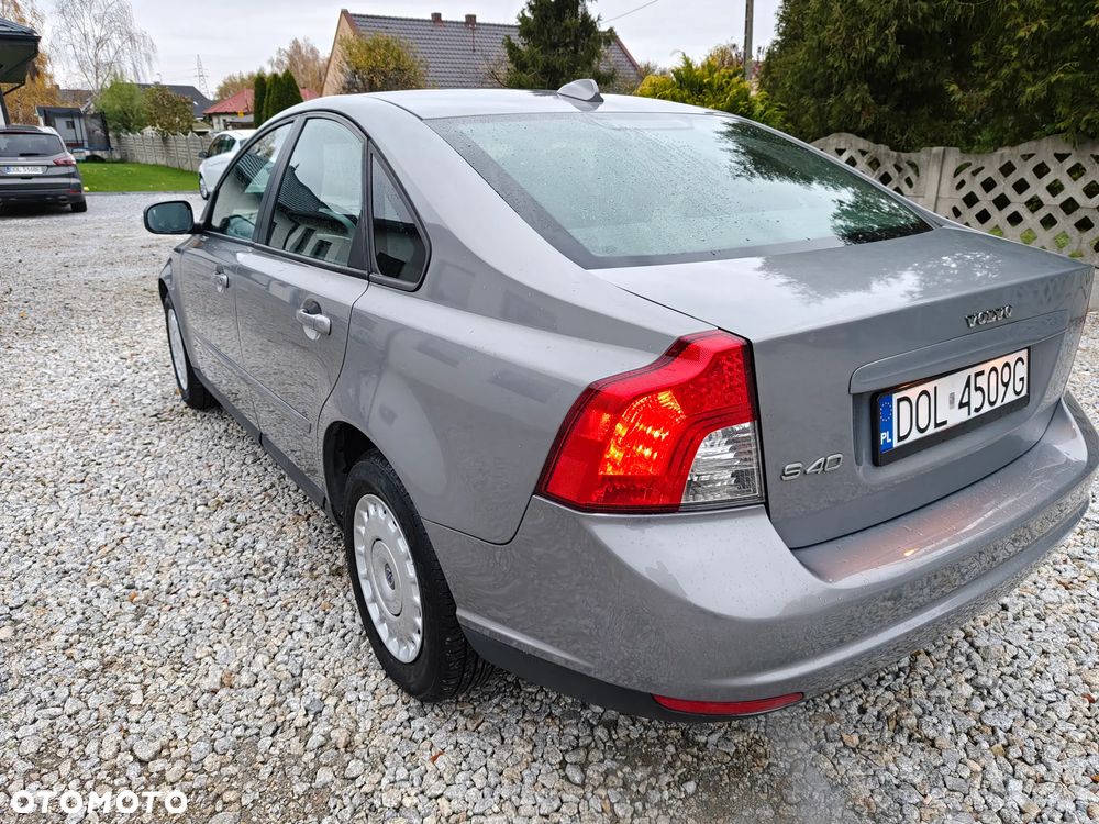 Volvo S40 - 4