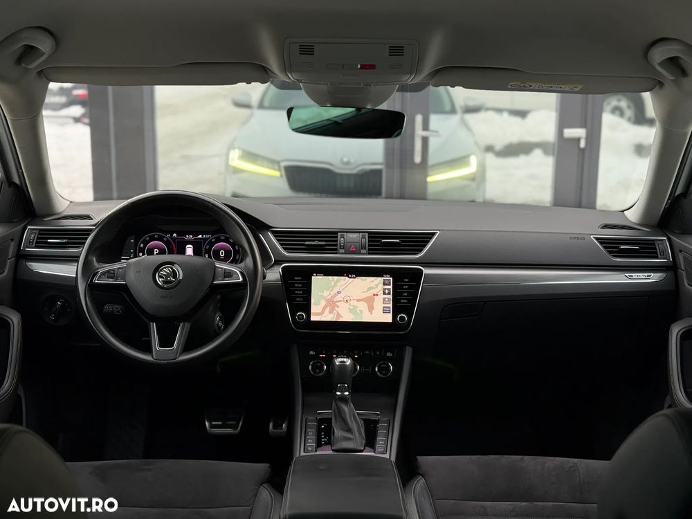 Skoda Superb 2.0 TDI 4X4 DSG Scout - 11