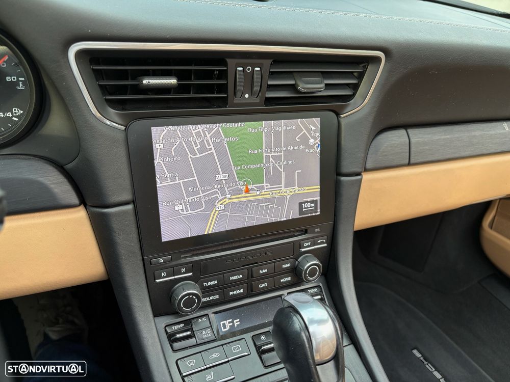 Porsche 911 (991) Carrera GTS PDK - 16