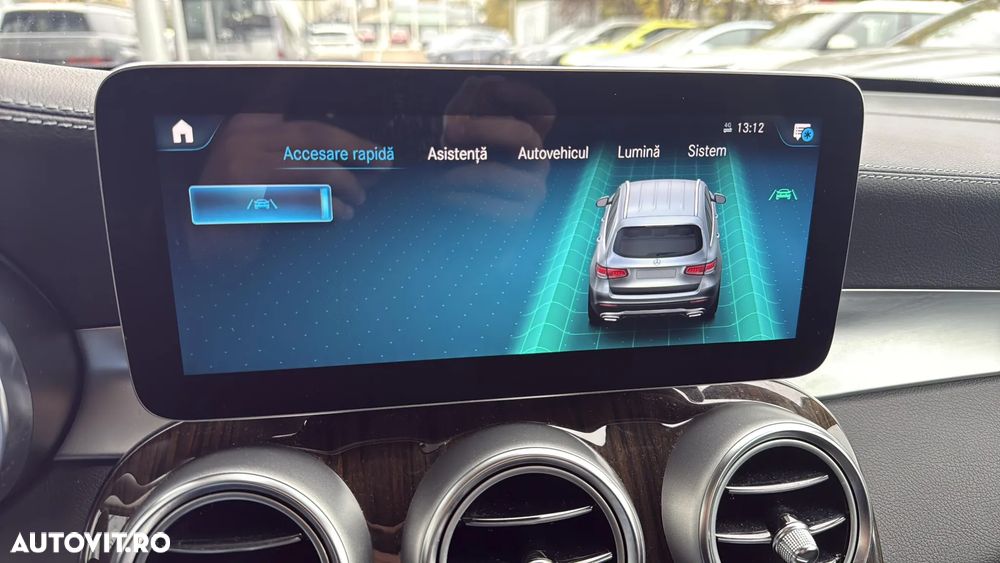 Mercedes-Benz GLC - 17