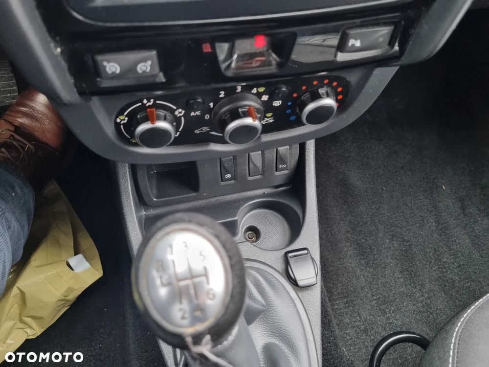 Dacia Duster dCi 110 2WD Prestige - 24