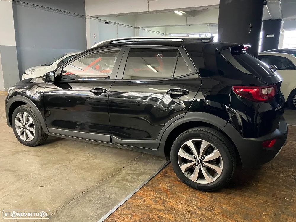 Kia Stonic - 8
