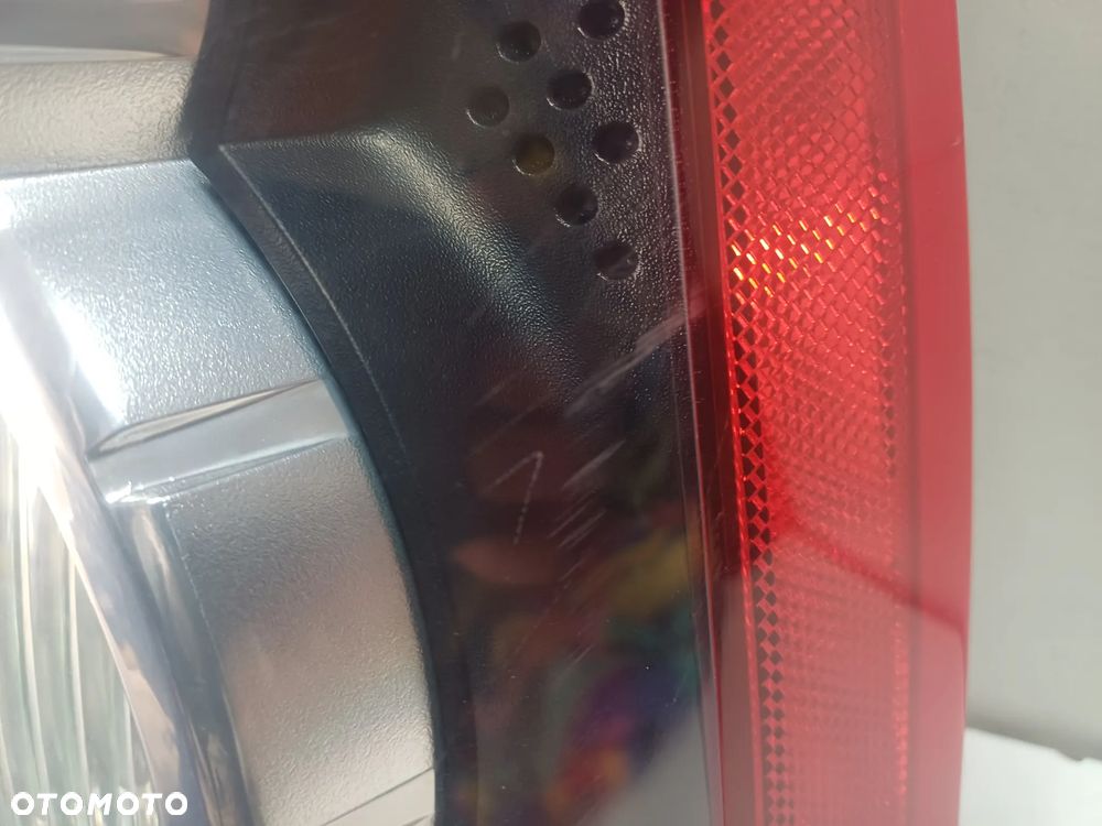 Lampa prawy tyl Land rover freelander II 06-11r - 7