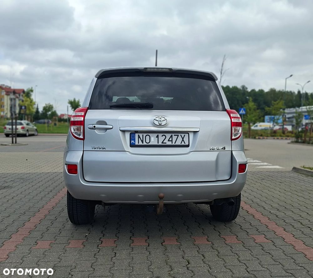 Toyota RAV4 2.2 D-4D 4x2 Life - 2