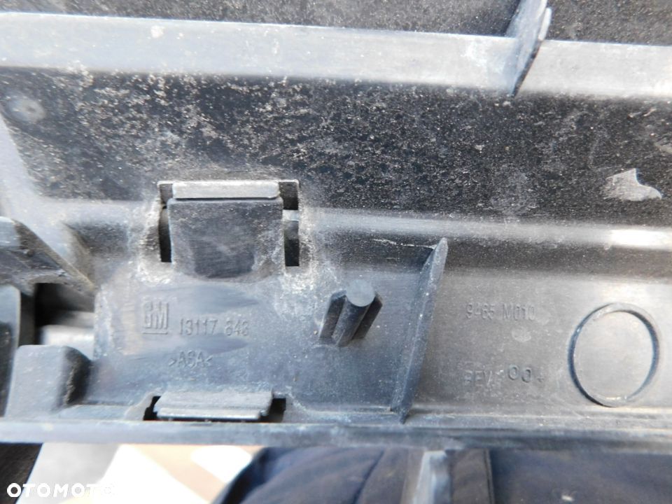 atrapa grill znaczek OPEL MERIVA A ORYGINAŁ - 5