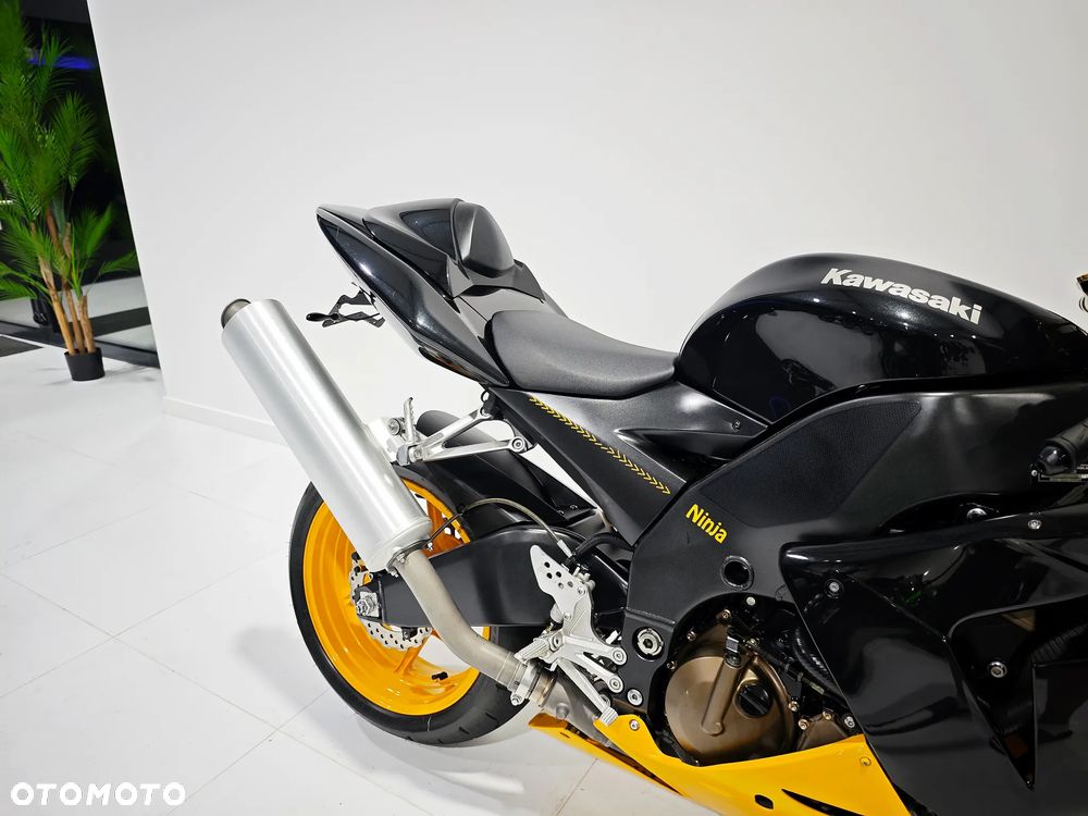Kawasaki ZX - 10