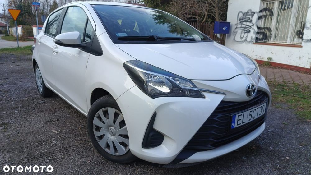 Toyota Yaris - 1