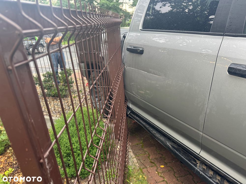 RAM 1500 - 16