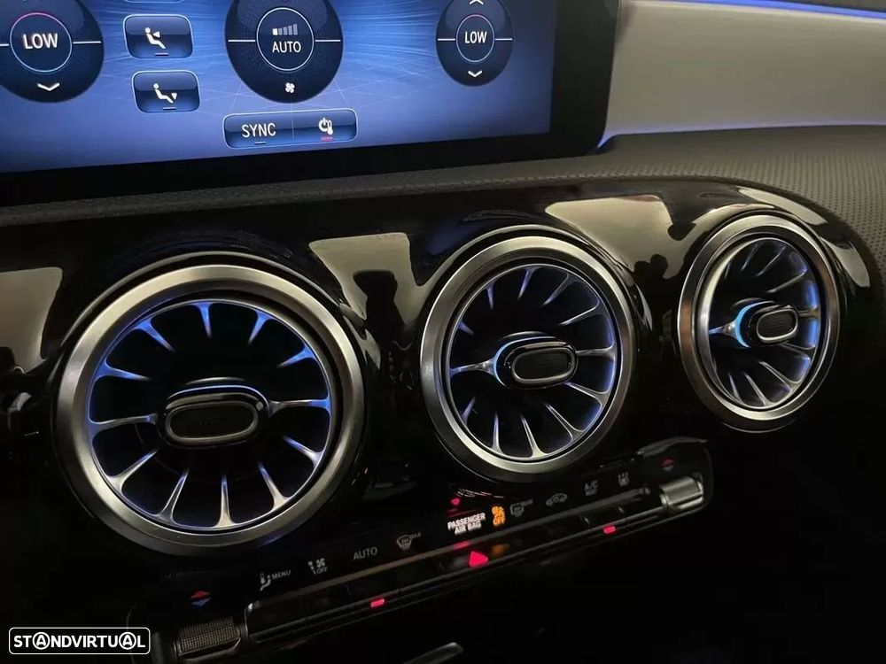 Mercedes-Benz CLA 250 e AMG Line — fotografia 40