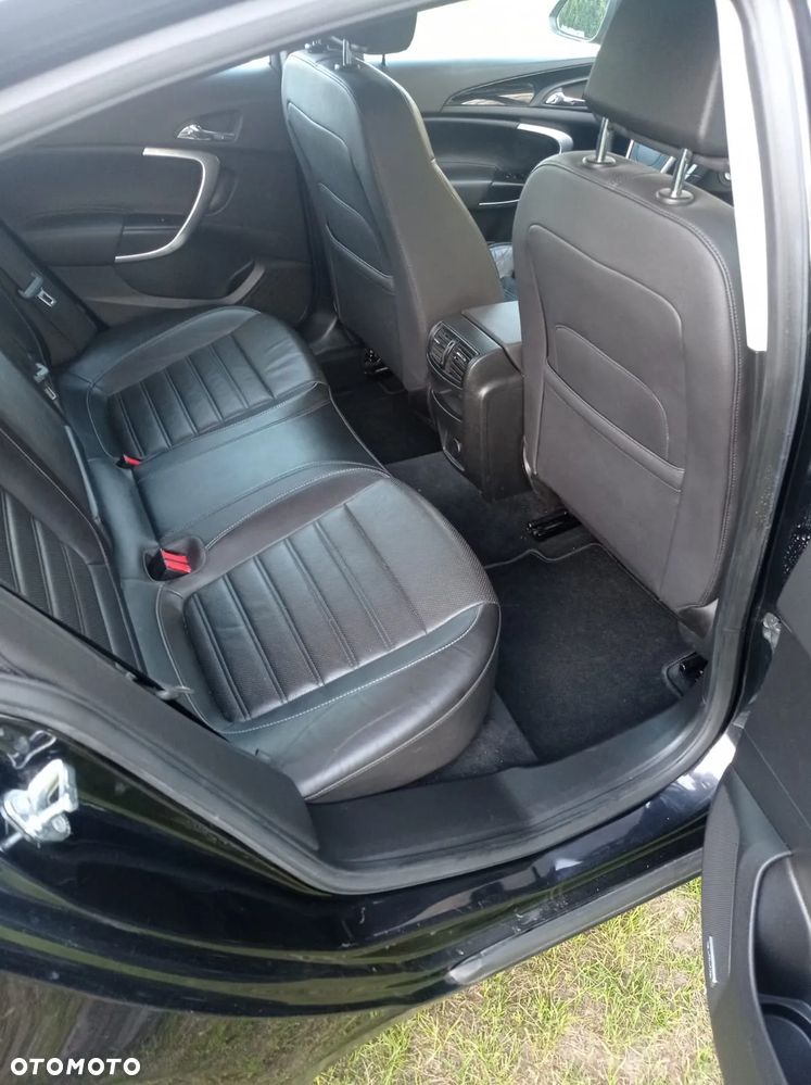 Opel Insignia 2.0 CDTI Cosmo - 11