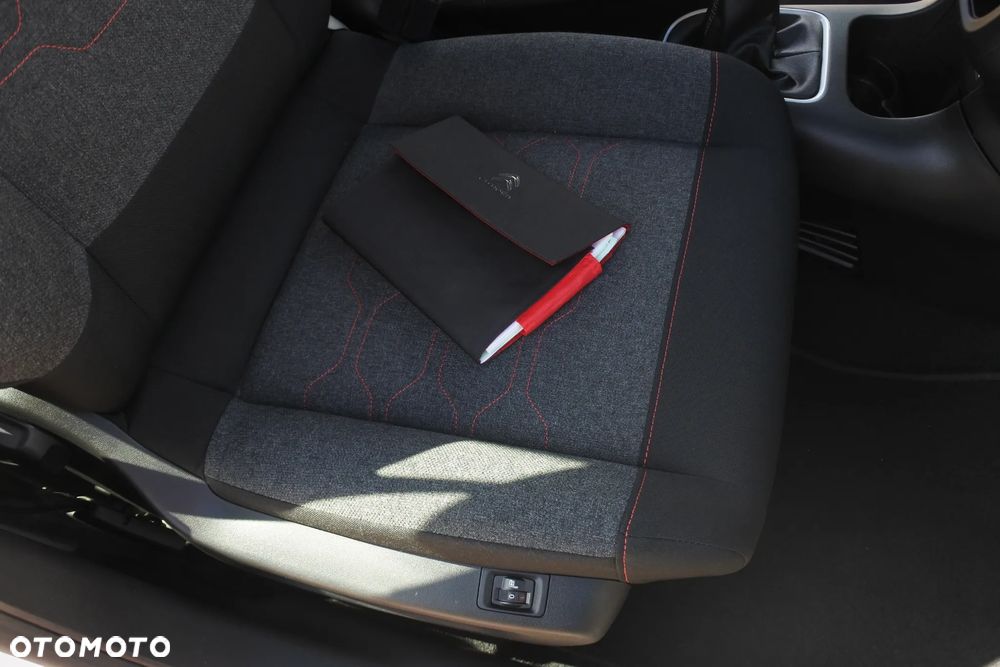 Citroën C3 1.2 PureTech Exclusive - 7