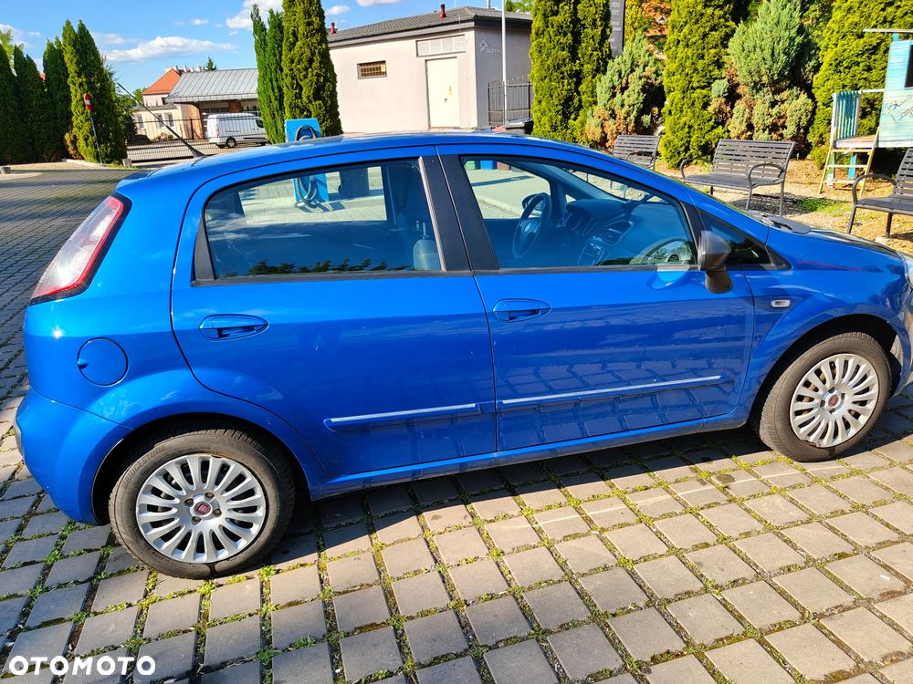 Fiat Punto Evo 1.4 8V Estiva Blue&Me - 2