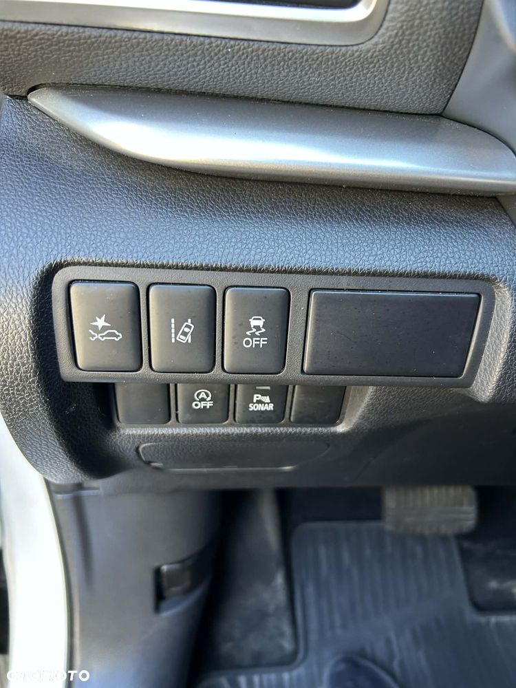 Mitsubishi Eclipse Cross 1.5 T GPF Intense Pro CVT 4WD - 12