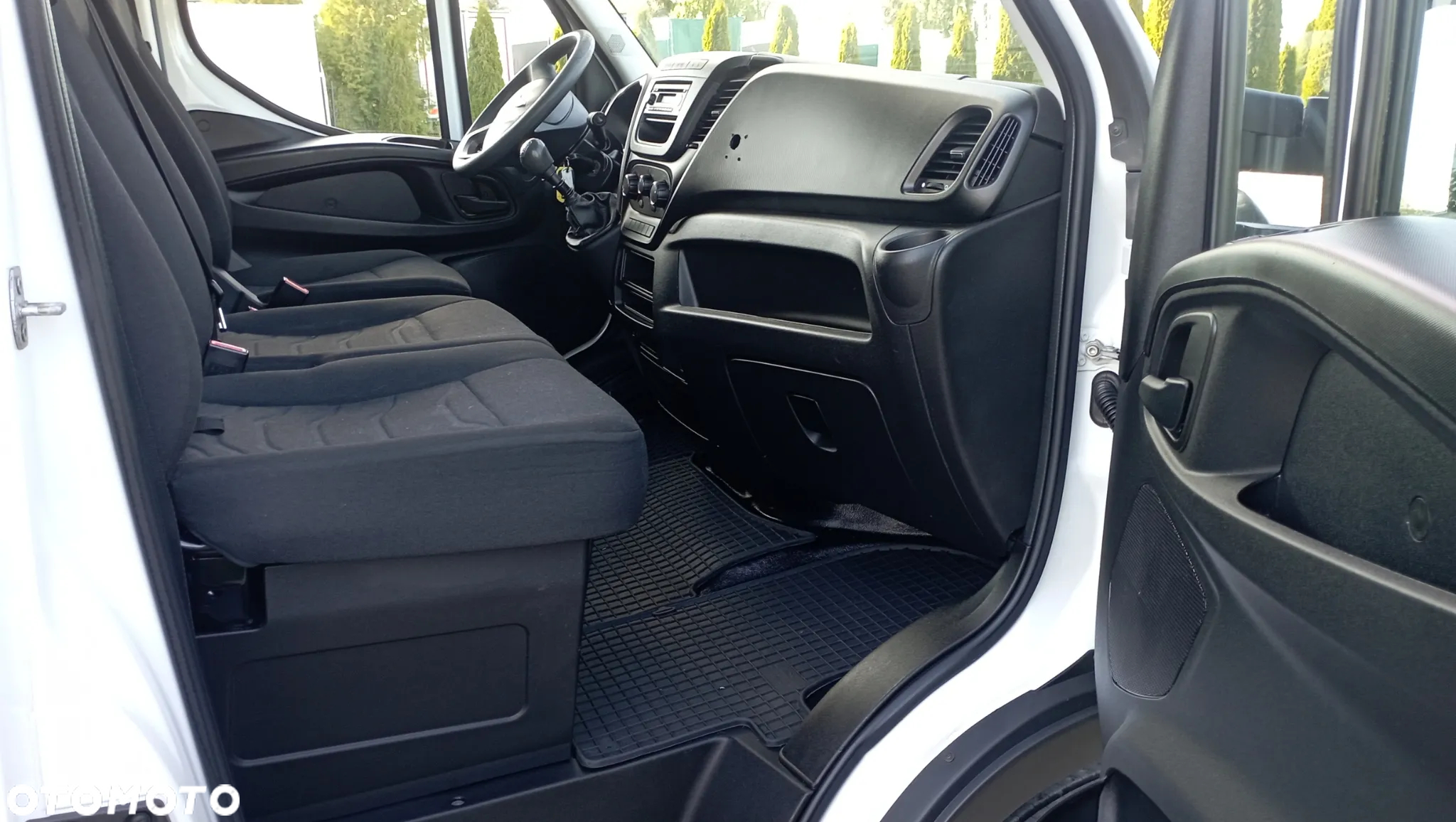 Iveco DAILY 160KM 2018 SKRZYNIA 8-PALET PLANDEKA - 10