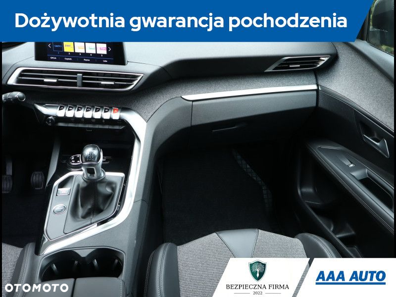 Peugeot 3008 - 9