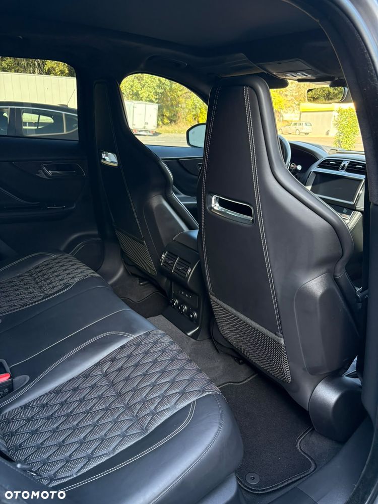 Jaguar F-Pace 5.0 V8 P550 AWD SVR - 10