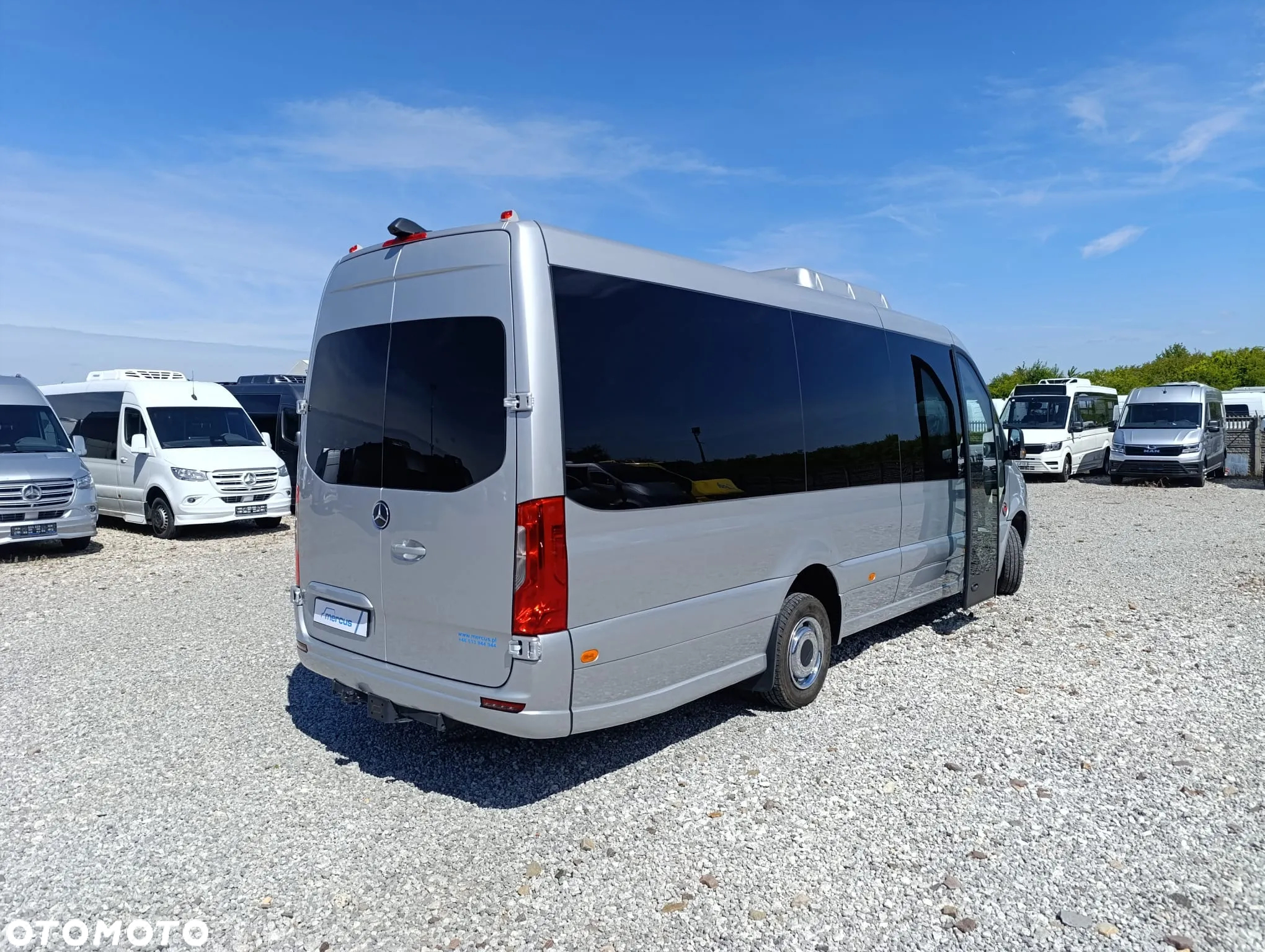 Mercedes-Benz Sprinter 517 - 5