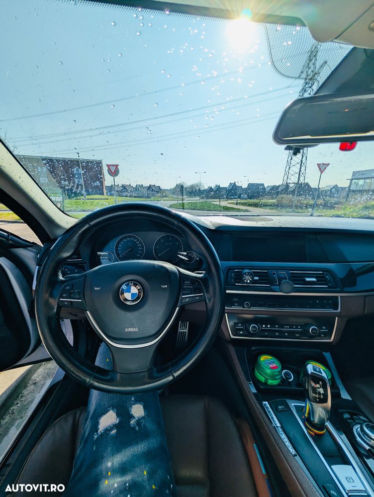 BMW Seria 5 520d Aut. - 16