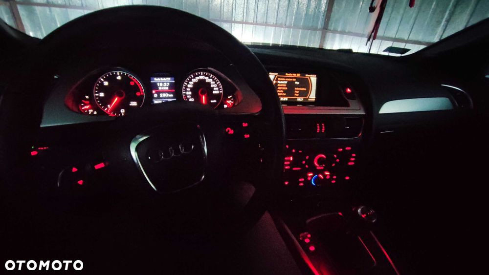 Audi A4 Avant - 7