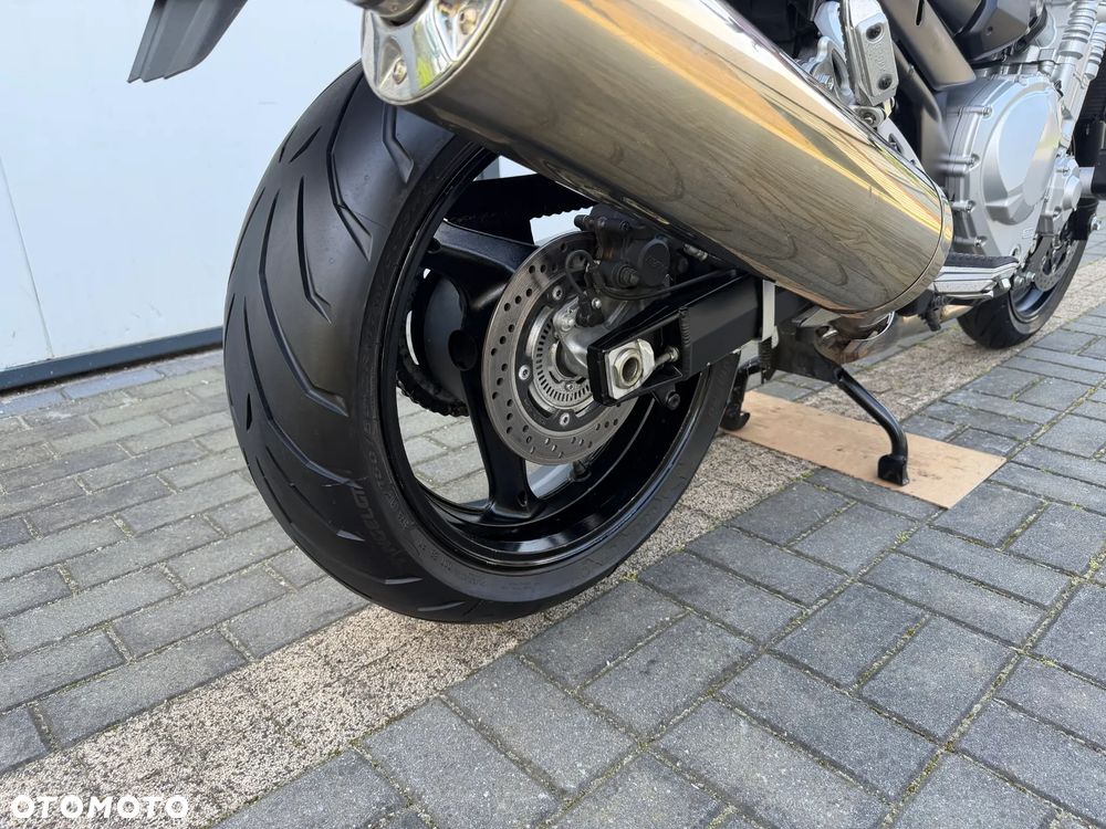 Suzuki Bandit - 23