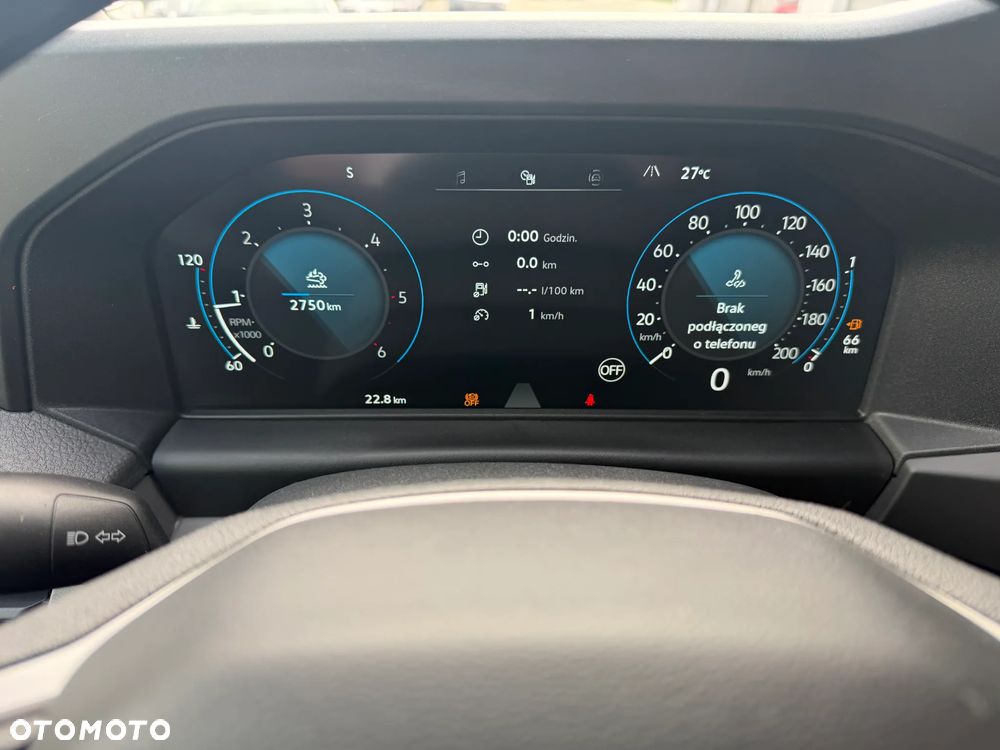 Volkswagen Transporter T7 Skrzyniowy z podwójną kabiną - 12