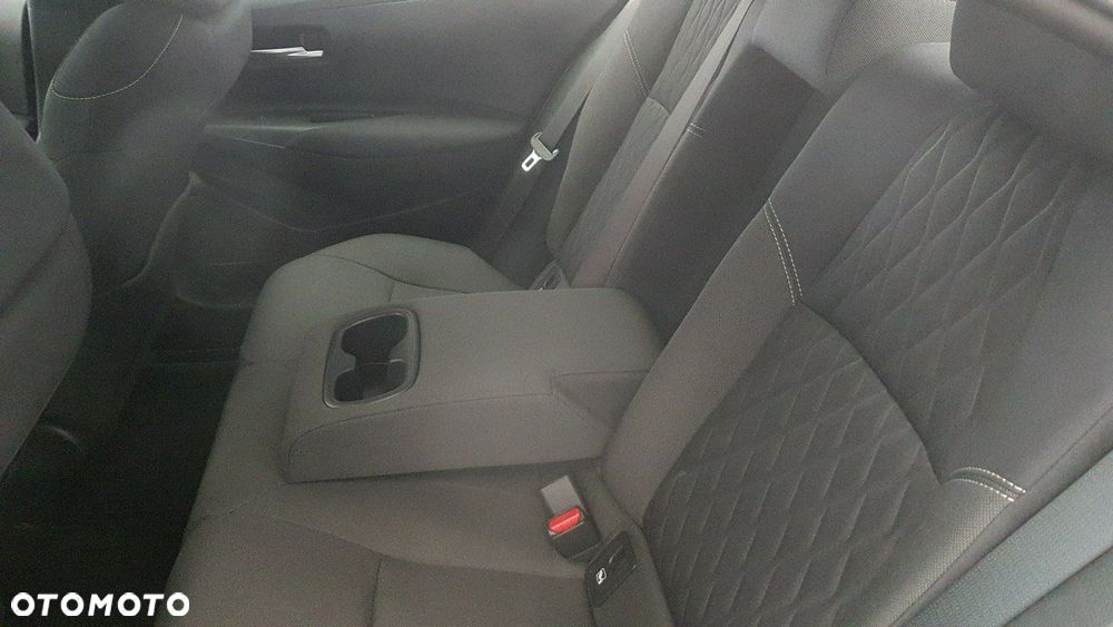 Toyota Corolla - 17
