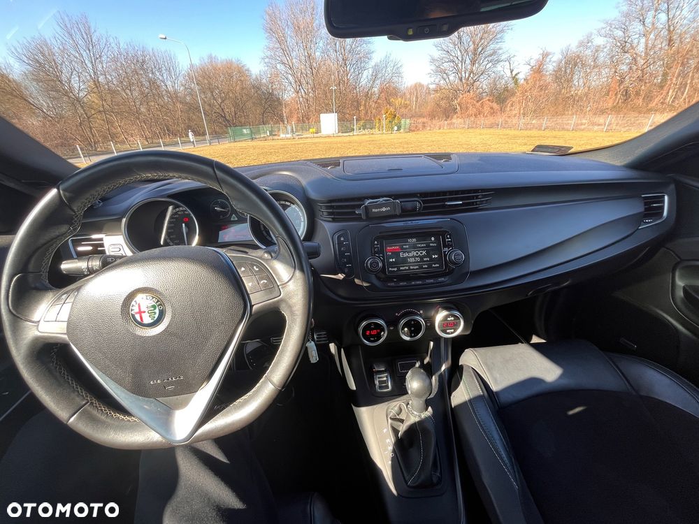 Alfa Romeo Giulietta 1750 TBi QV TCT - 15