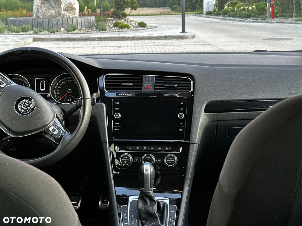 Volkswagen Golf 2.0 TDI DSG Sound - 15