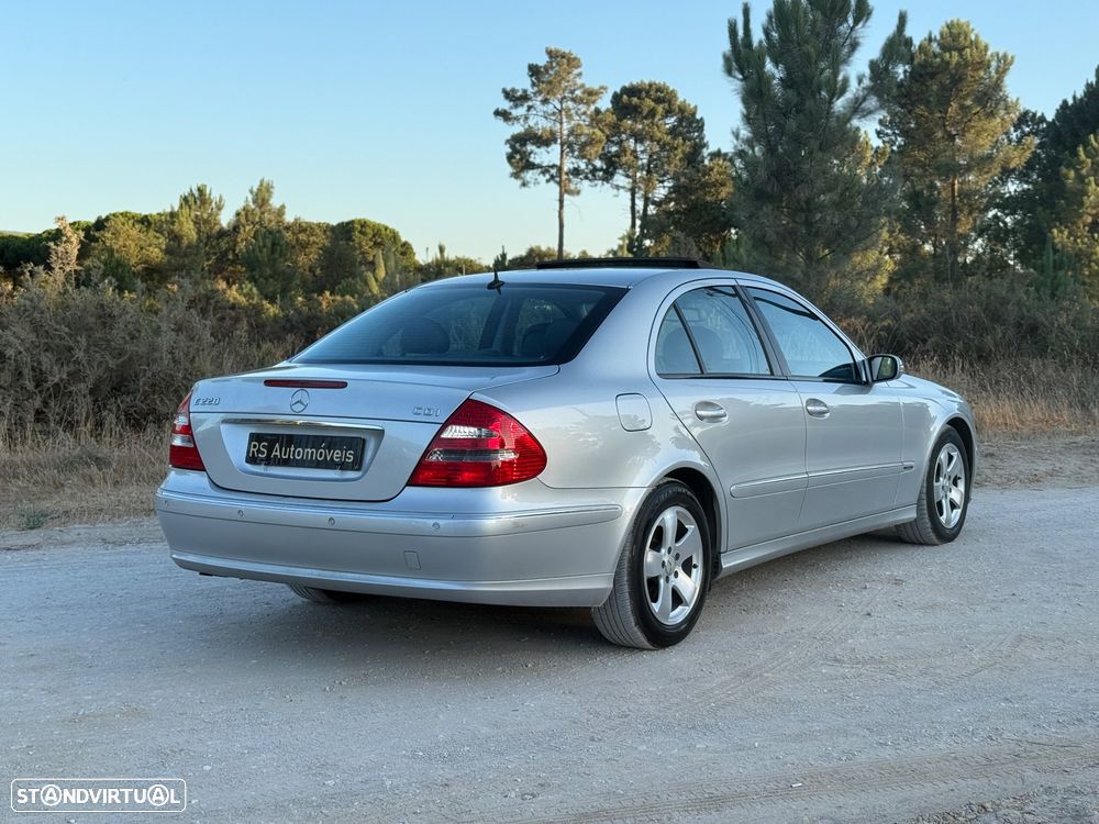 Mercedes-Benz E 220 CDI Auto Avantgarde - 11