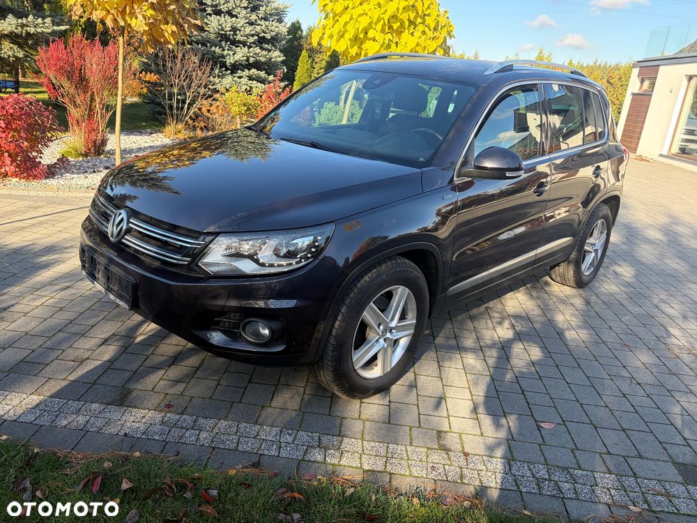 Volkswagen Tiguan - 1