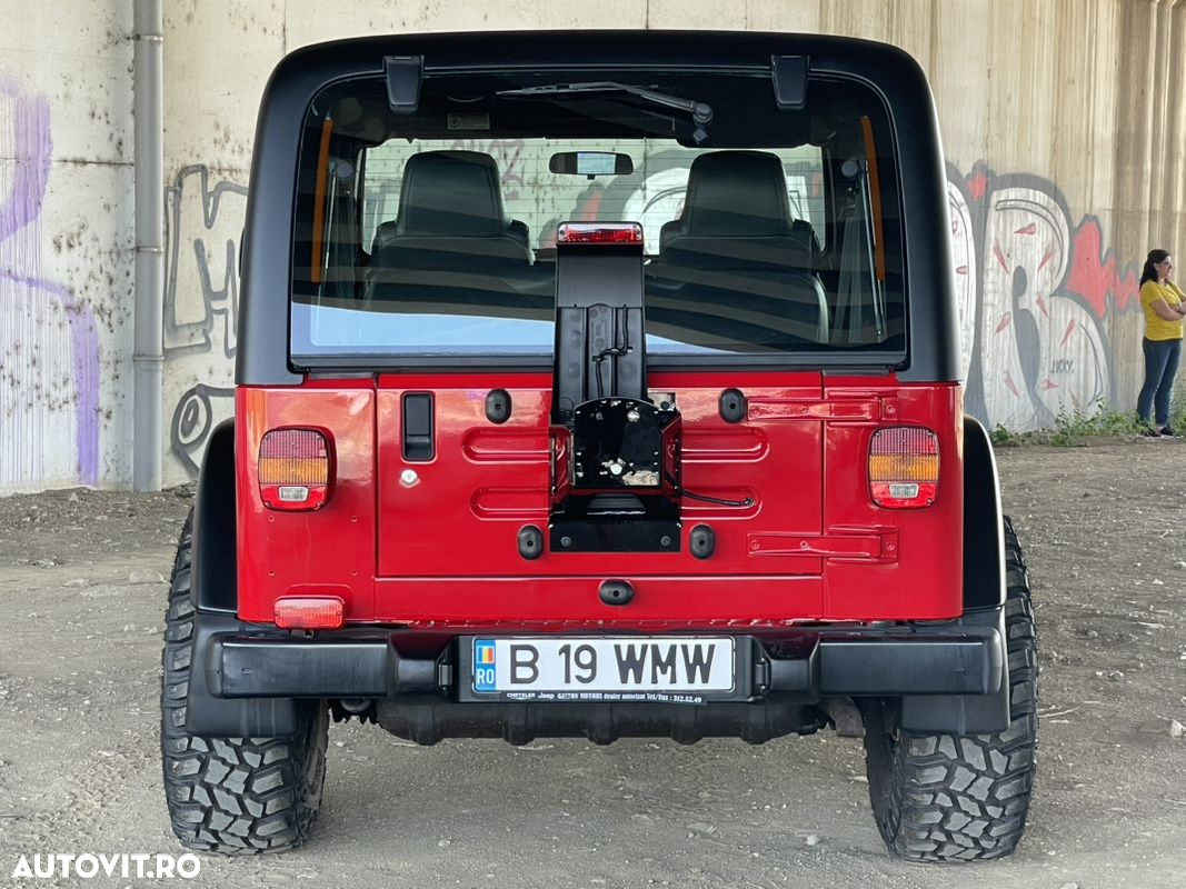 Jeep Wrangler - 4