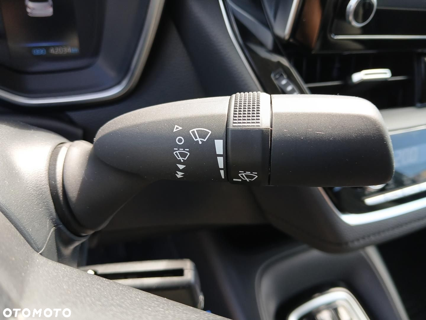 Toyota Corolla - 21