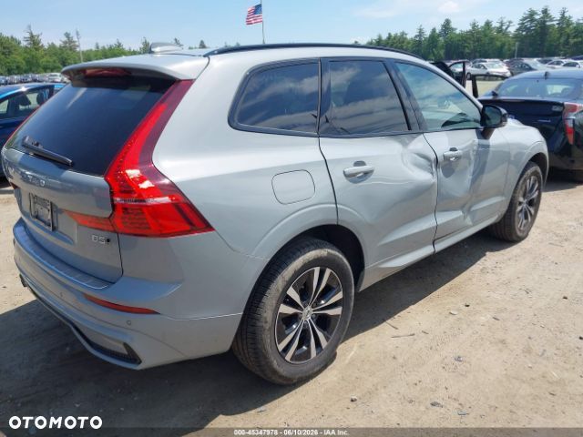 Volvo XC 60 T5 AWD Inscription - 4