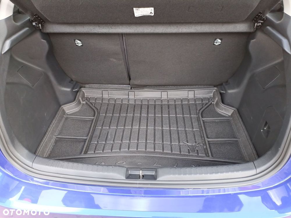 Toyota Yaris 1.5 Style - 19