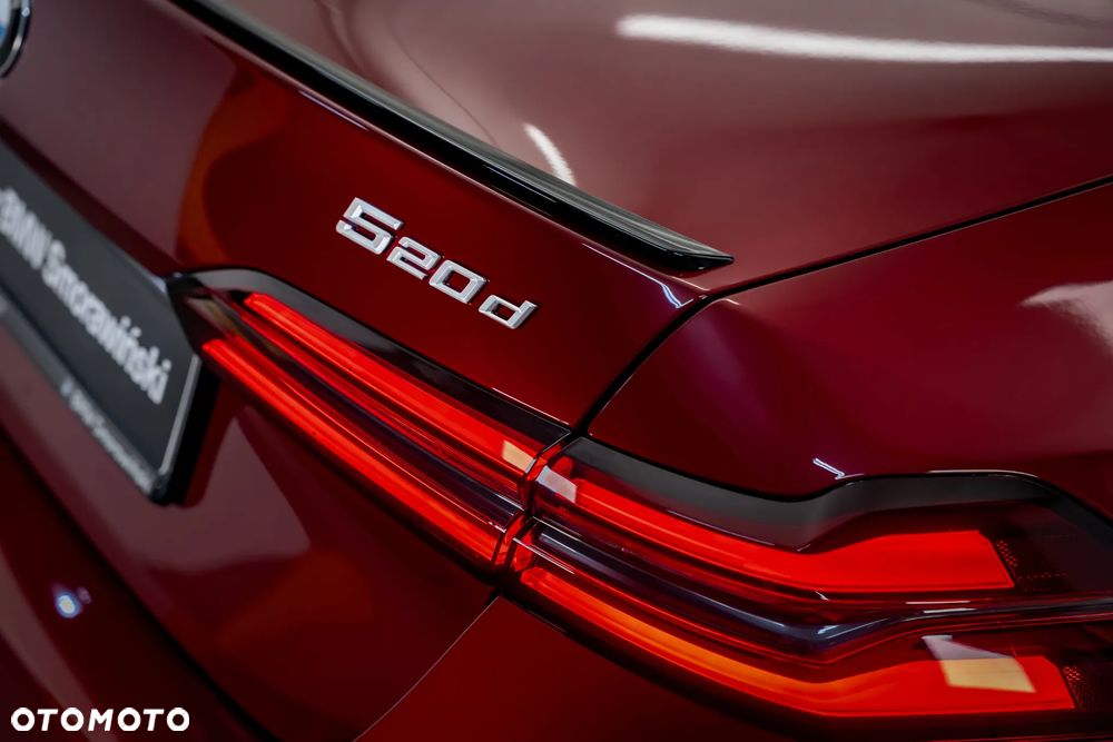 BMW Seria 5 520d xDrive mHEV M Sport - 13